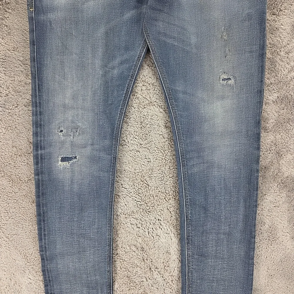Diesel Jeans Mens 31x32 Blue Tepphar Slim Carrot Button Fly Distressed 0860K